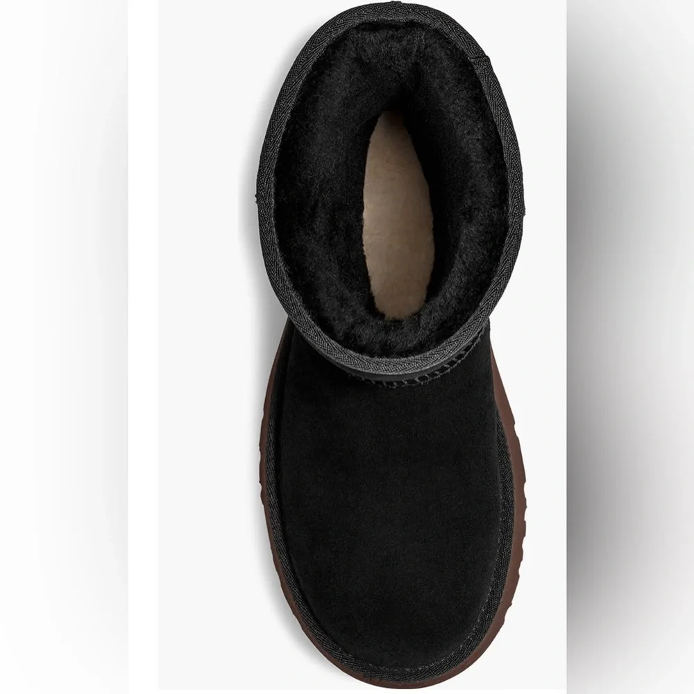NIB UGG Classic New Heights boot - Picture 3 of 6